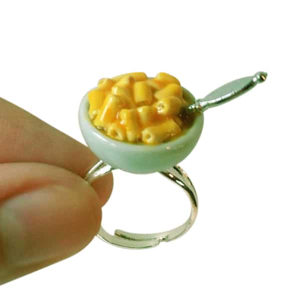 Macaroni and Chinese cheese ring