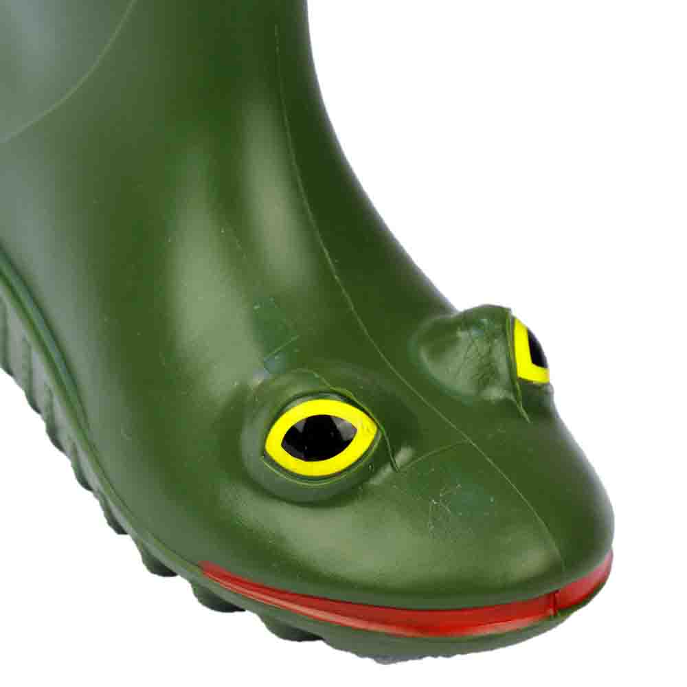 Weird Frog Shoes